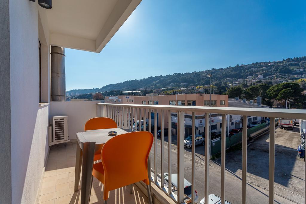 Апартаменты Appart Azur Сен-Лоран-дю-Вар Номер фото